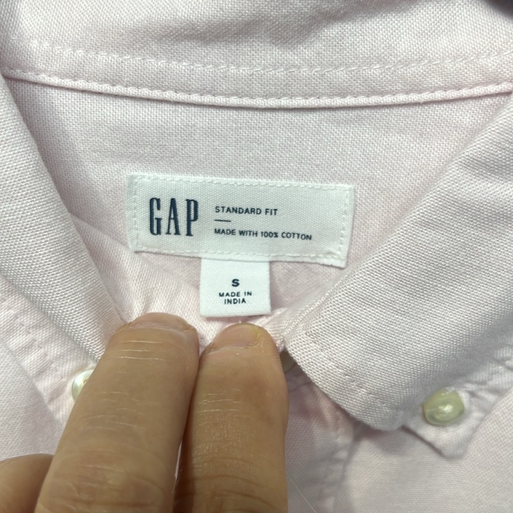 GAP Men's Long Sleeve Oxford Button Down Shirt - Picture 9 of 10